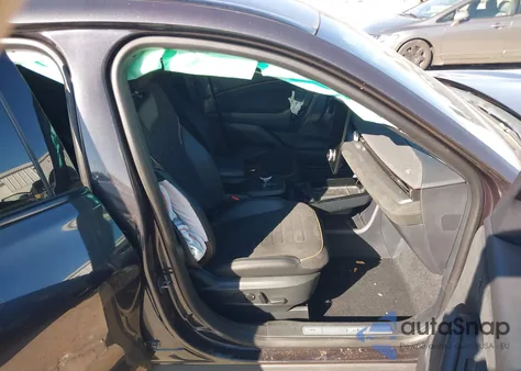 2022 Ford Mustang Mach-E Gt z USA, uszkodzony, nr VIN 3FMTK4SE4NMA13681